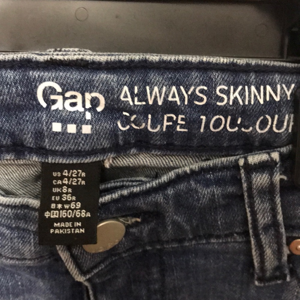 Gap light wash skinny jeans - Picture 4 of 4